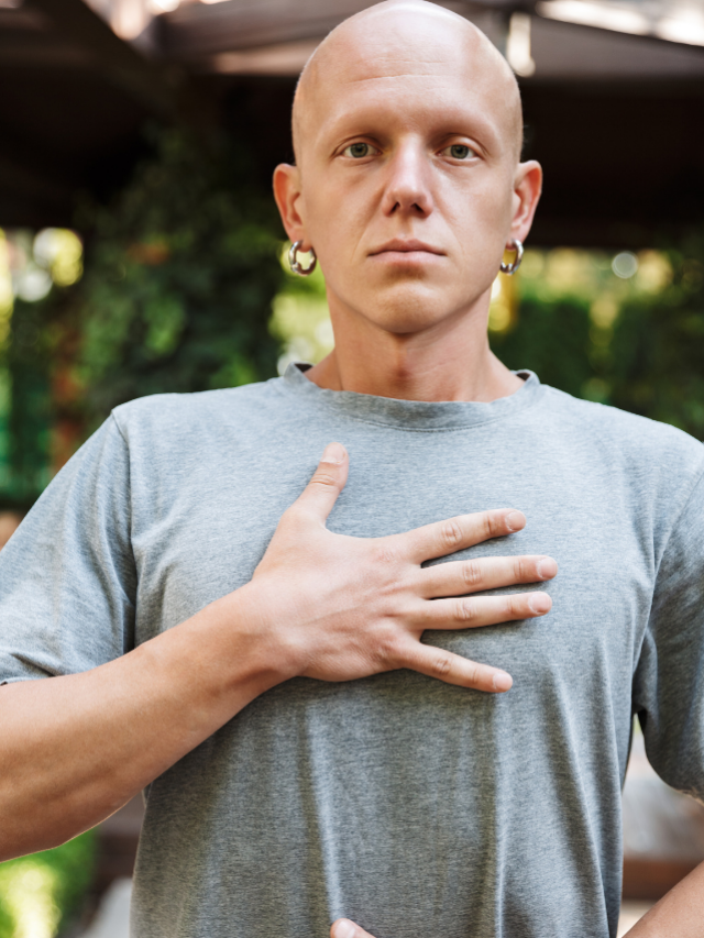 Signs of Breast Cancer in Men